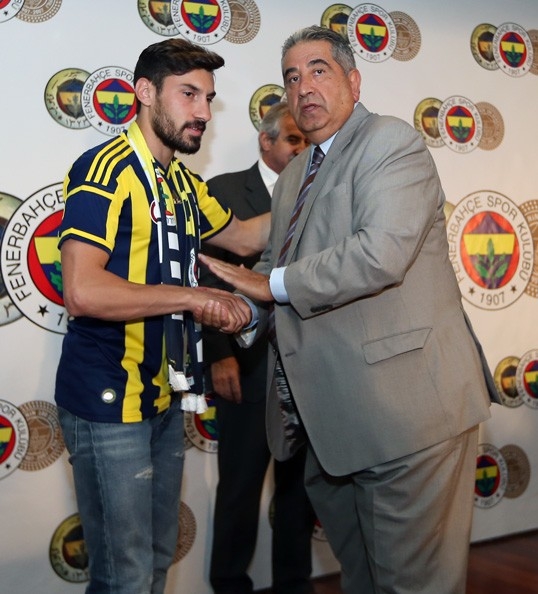 Şener Özbayraklı: "Uzun zamandır kendimi Fenerbahçe için hazırlıyor galerisi resim 6