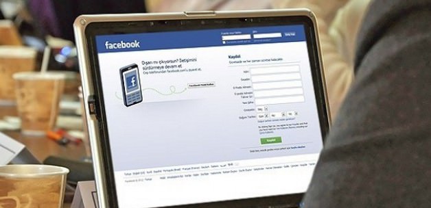 Facebook'tan intiharları önleyecek