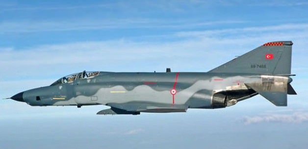 TSK'dan F-4 uçaklarıyla ilgili flaş karar