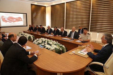 Aksaray'da Seçim güvenliği ve önlemleri toplantısı yapıldı