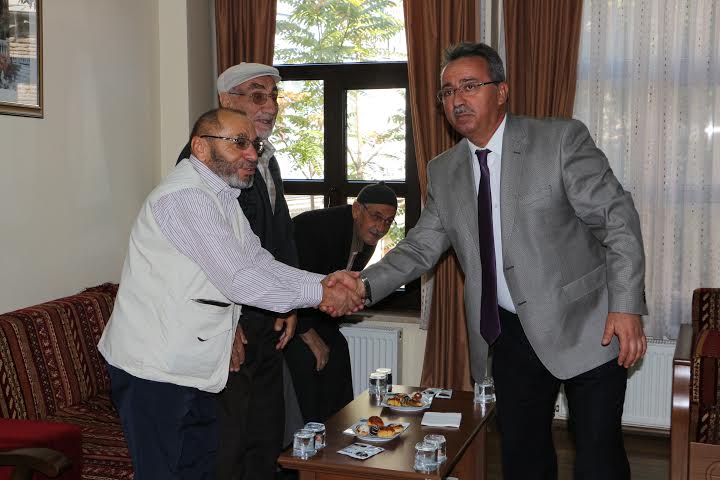 Ak Parti Karatay Emekli Konaklarına Misafir Oldu
