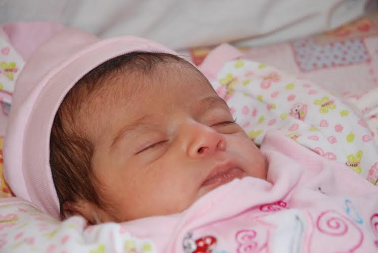 Karatay'da Bebeklere Plaketli Karşılama