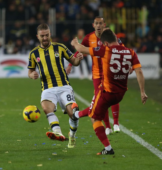 Ertelenen derbinin saati belli oldu