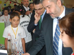 Eşmekaya Ortaokulu Tübitak Fuarı Açıldı