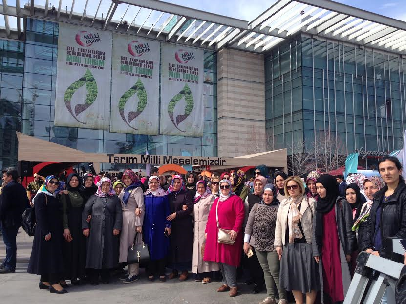 Düzce’li Kadın Çiftçiler Ankara’da Milli Tarım Ruhuyla Buluştu