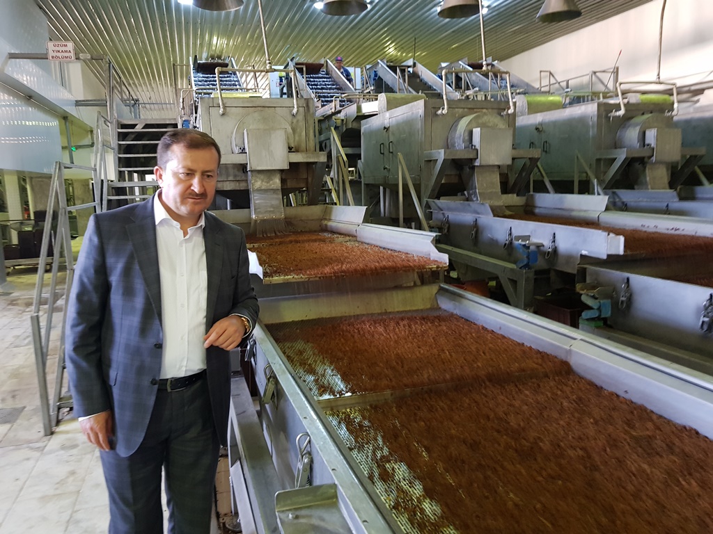 TMO Genel Müdürü İsmail KEMALOĞLU: “Hızlı bir şekilde üzüm müdahale alımlarına başlıyoruz.”