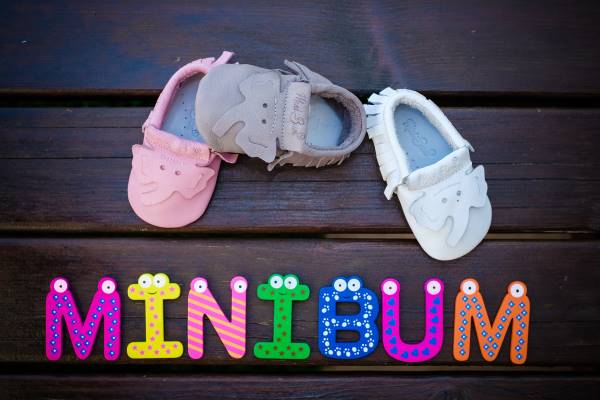 Bebeklerin Ayaklarından Soğuk Almaması İçin Dikkat Edilecekler