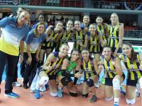 Sarı Melekler Süper Kupa’da Final Maçına Çıkıyor