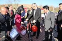 ​Vali Şeref Ataklı: “Spor yaparak sağlığımızı korumak durumundayız”